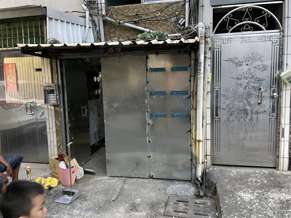 鐵門製作安裝
